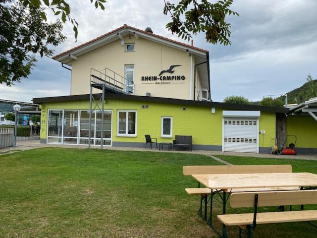 Rhein-Camping Waldshut Екстер'єр фото